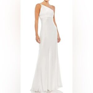 Mac Duggal 55385 Bridal One Shoulder White Gown Formal NWT Satiny Silky Size 2